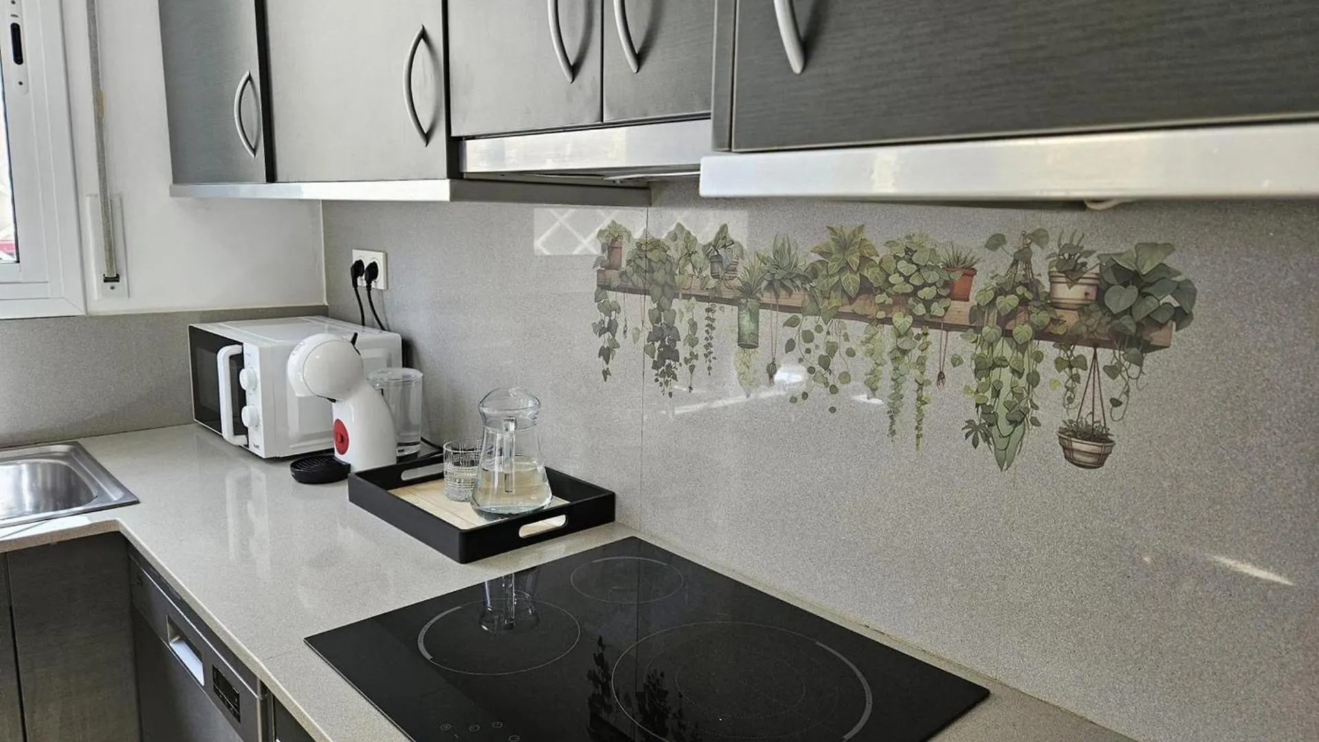Apartamento Con Patio Privado, Piscina Comunitaria Y Parking En Miami Playa - Es-9-169 Les Planes del Rei Apartment