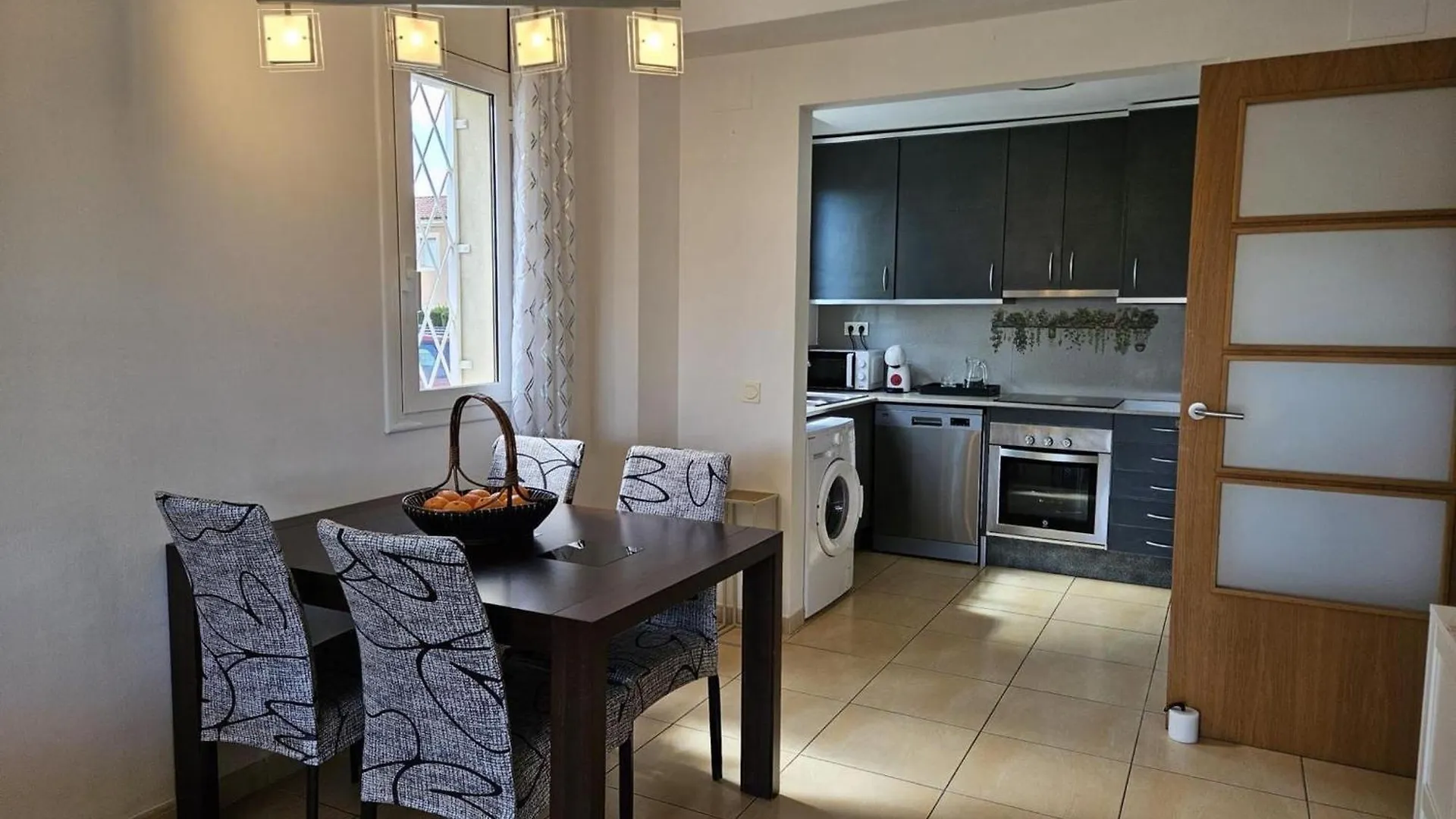 Apartamento Con Patio Privado, Piscina Comunitaria Y Parking En Miami Playa - Es-9-169 Les Planes del Rei Spain